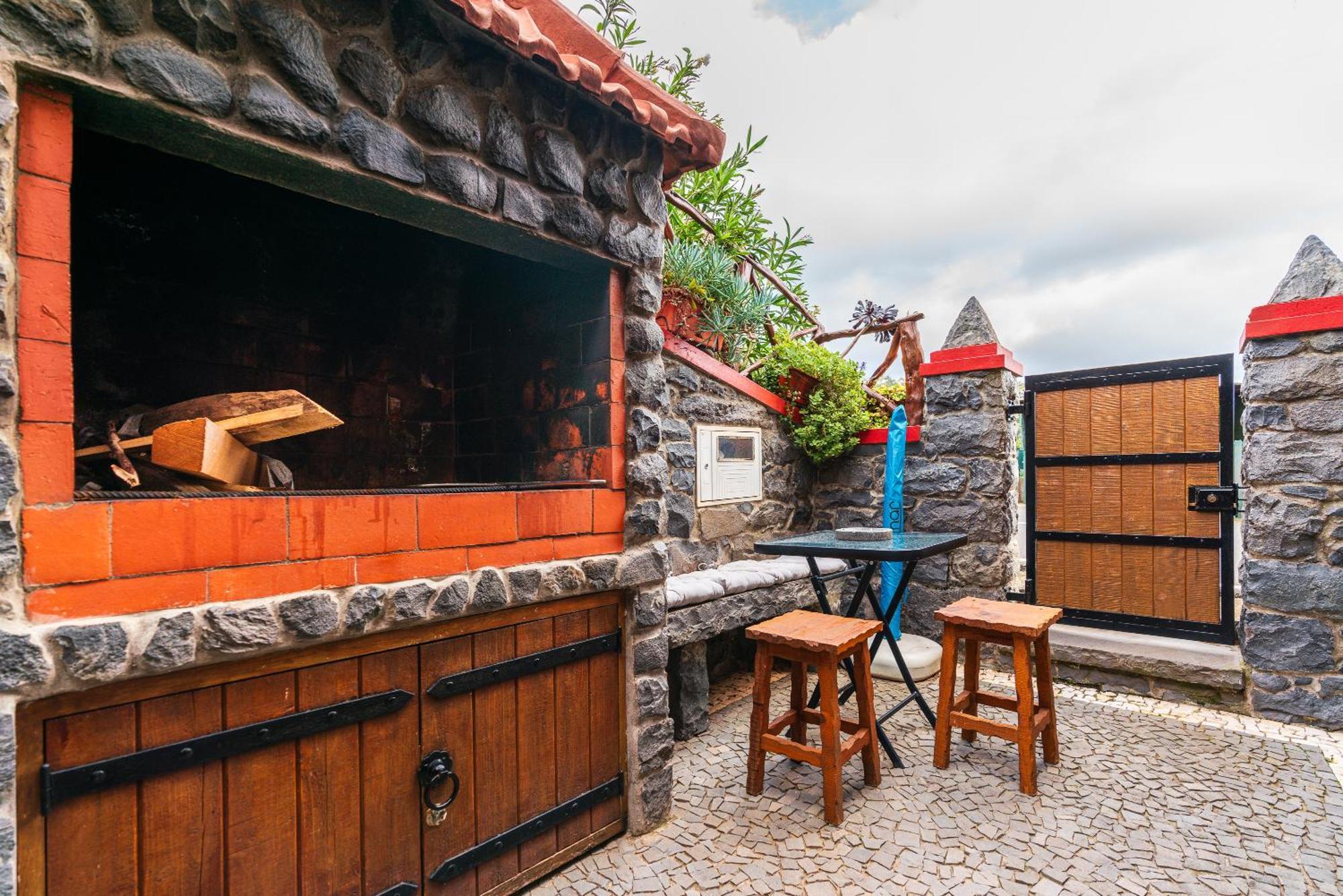 King'S House - Centennial House Ribeira do Raposo ภายนอก รูปภาพ